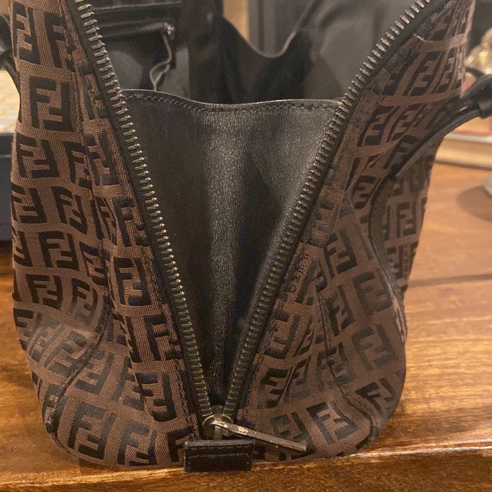 Fendi Bag - Picture 12 of 12